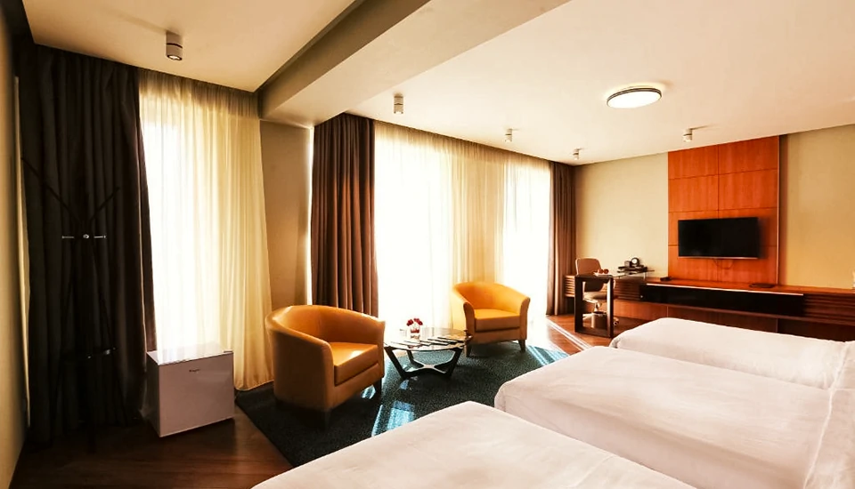 هتل گلدن پالاس تفلیس